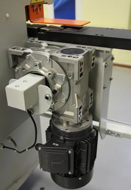 Автоматичний кромкооблицювальний верстат STOMANA KZM 6 TF 114